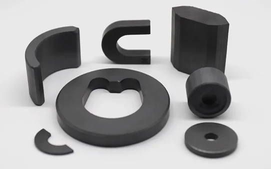Sintered Ferrite family demagnetization curves overview